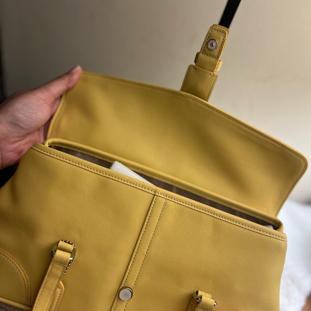 Vintage Coach Yellow Hamptons Bag 💛🧈 - Picture 9 of 17